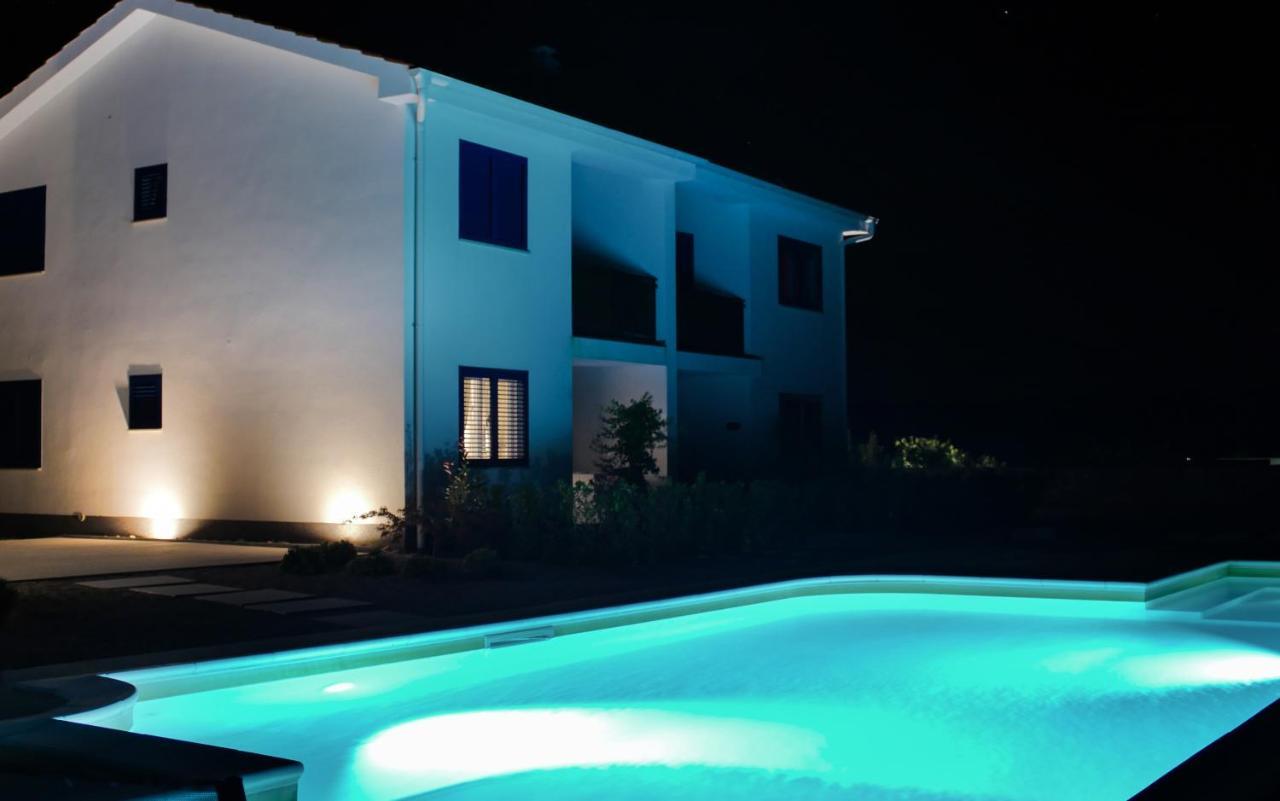 Wabi Sabi Resort & Apartments Brzac Екстериор снимка